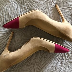 MANOLO BLAHNIK beige red cap toe Suede  Pointed